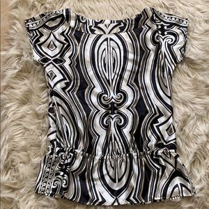 Silk 100% drop waist and cap sleeves